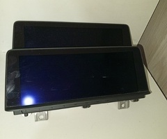 Monitor və audio sistemlər, BMW F30" monitoru