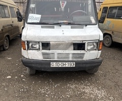 1992, 658796 km