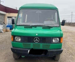 1993, 662100 km