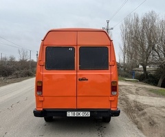 1987, 450000 km