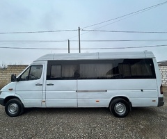 2003, 412705 km