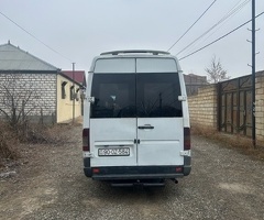 2003, 412705 km