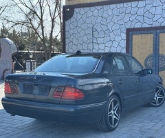 Mercedes E Class  E 230, 1996, 220000 km