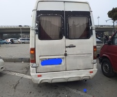 1998, 190000 km