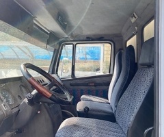 709 D , 1994, 100000 km