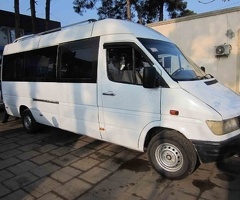 1999, 380500 km