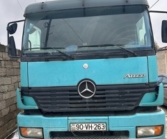 Atego 1828 , 2002, 992000 km