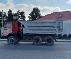 55111 , 1980, 300000 km