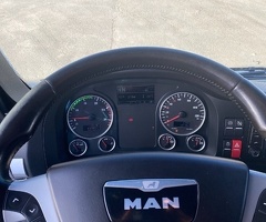 TGX 18.480 , 2016, 933954 km