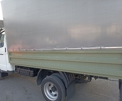 330200  , 2006, 370752 km