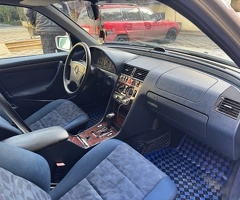 Mercedes C Class  C 230, 1998, 333000 km