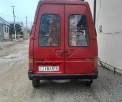 1998, 2.5L, 300000 km, Mexanika