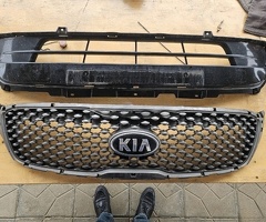 Ban-Kuza hissələr, Kia Sorento 2017" radiator barmaqlığı