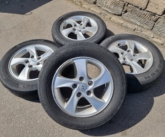 Şinlər və disklər, Hyundai" təkərləri R15