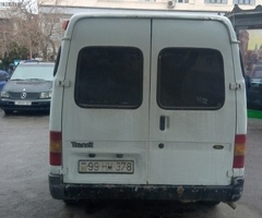 2000, 2.5L, 400000 km, Mexanika