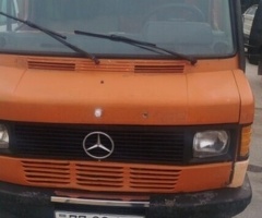 210 D , 1995, 2.9L, 700000 km, Mexanika