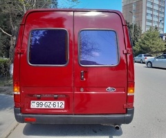 1999, 2.5L, 250000 km, Mexanika