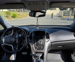 Opel  Astra, 2011, 1.6L, 198000 km, Avtomat