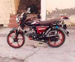 Motosiklet, 2019, 0.50L, 8635 km
