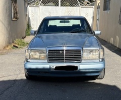 Mercedes E Class  E 200, 1992, 2.0L, 330000 km, Mexanika