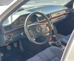 Mercedes E Class  E 200, 1992, 2.0L, 330000 km, Mexanika