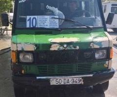 1995, 2.5L, 300000 km, Mexanika