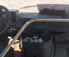 1995, 2.5L, 300000 km, Mexanika