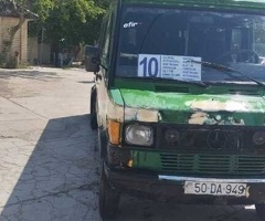 1995, 2.5L, 300000 km, Mexanika