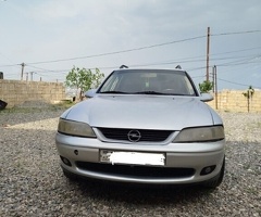 Opel  Vectra, 1999, 1.6L, 444000 km, Mexanika