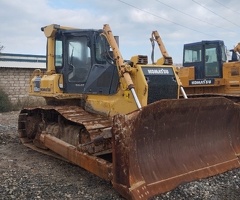 Komatsu, Buldozer, 2003, 9875 km