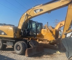 Cat, Ekskavator, 2010, 9685 km