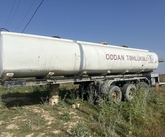 1990