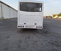 2012, 4.5L, 250000 km, Mexanika