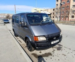 1991, 2.5L, 197050 km, Mexanika