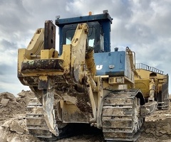Komatsu, Buldozer, 2006, 6800 km