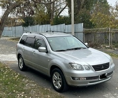 Mitsubisi  Airtrek, 2002, 2.0L, 260000 km, Avtomat