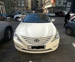 Hyundai  Sonata, 2011, 2.0L, 307000 km, Avtomat