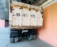 6520 , 2012, 11L, 230000 km, Mexanika