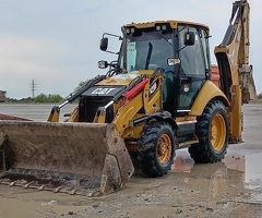Cat, Ekskavator, 2012, 17000 km