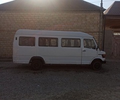 1992, 2.5L, 250000 km, Mexanika