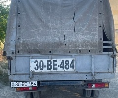 2705 , 2000, 2.4L, 380000 km, Mexanika