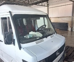 1992, 2.3L, 295853 km, Mexanika