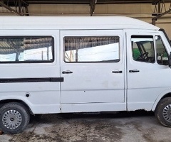 1992, 2.3L, 295853 km, Mexanika