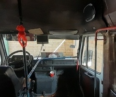 1988, 2.5L, 310000 km, Mexanika
