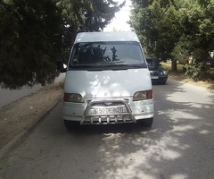 1995, 2.5L, 250000 km, Mexanika