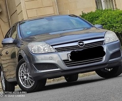Opel  Astra, 2008, 1.4L, 196000 km, Mexanika