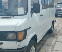 1990, 2.3L, 354525 km, Mexanika