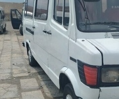1990, 2.3L, 354525 km, Mexanika