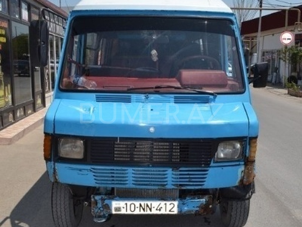 1990, 2.3L, 350000 km, Mexanika