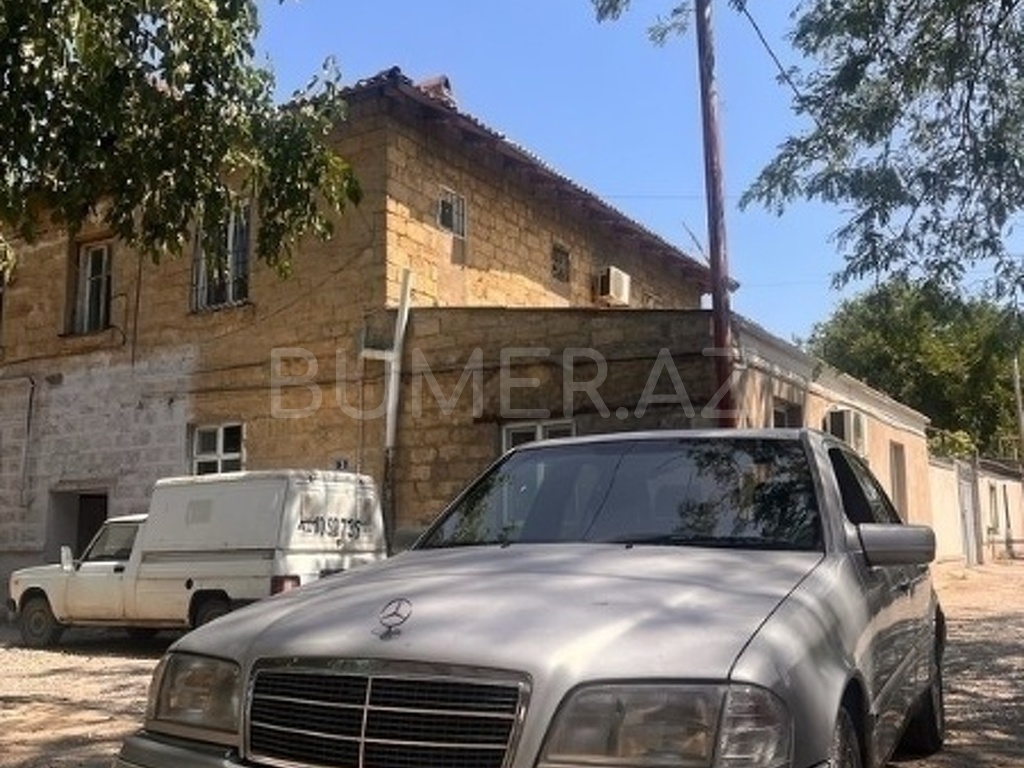 Mercedes C Class  C 200, 1995, 2.0L, 428000 km, Mexanika
